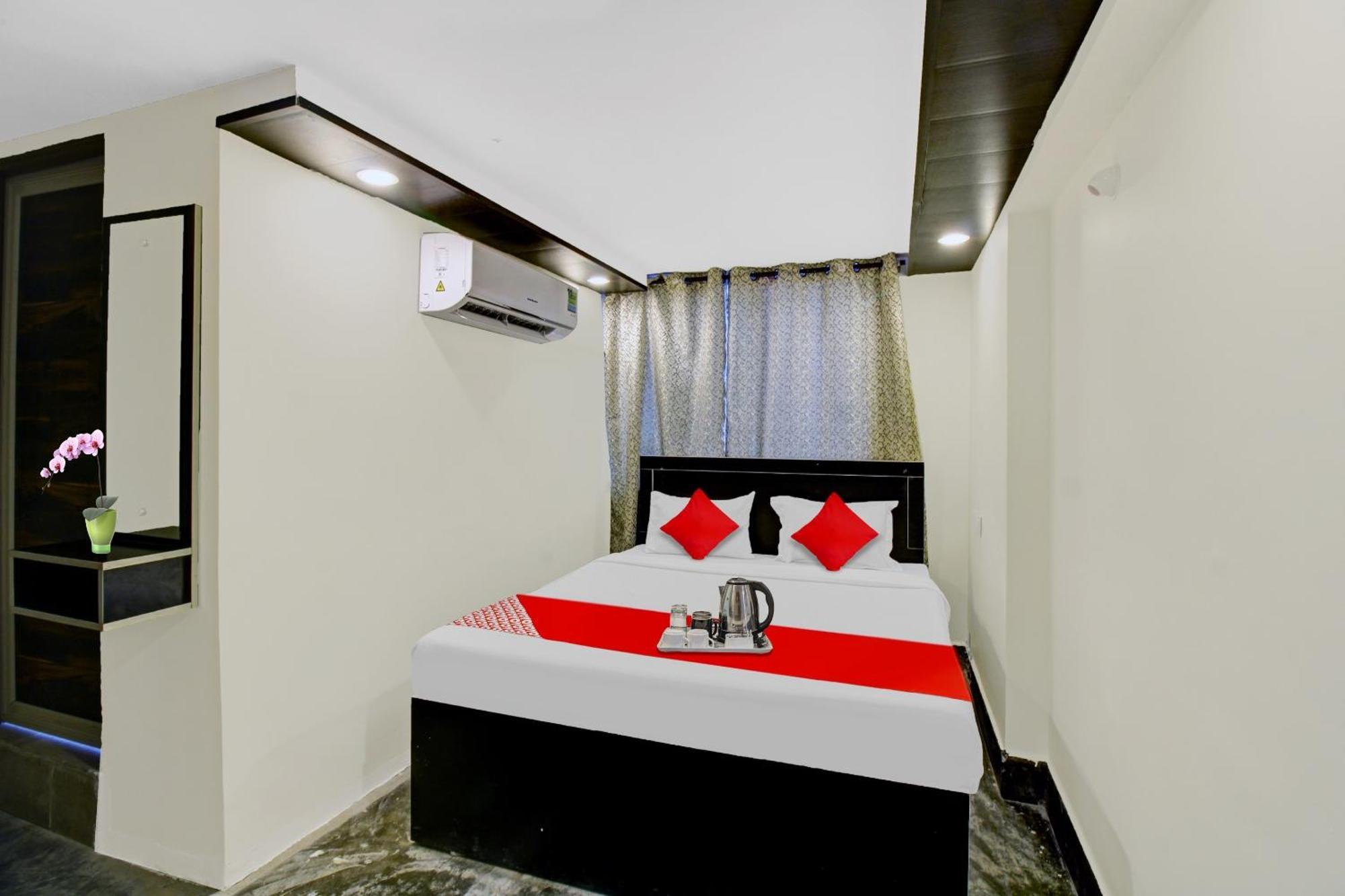 Hotel O Gopika Stay Inn นาคปุระ ภายนอก รูปภาพ
