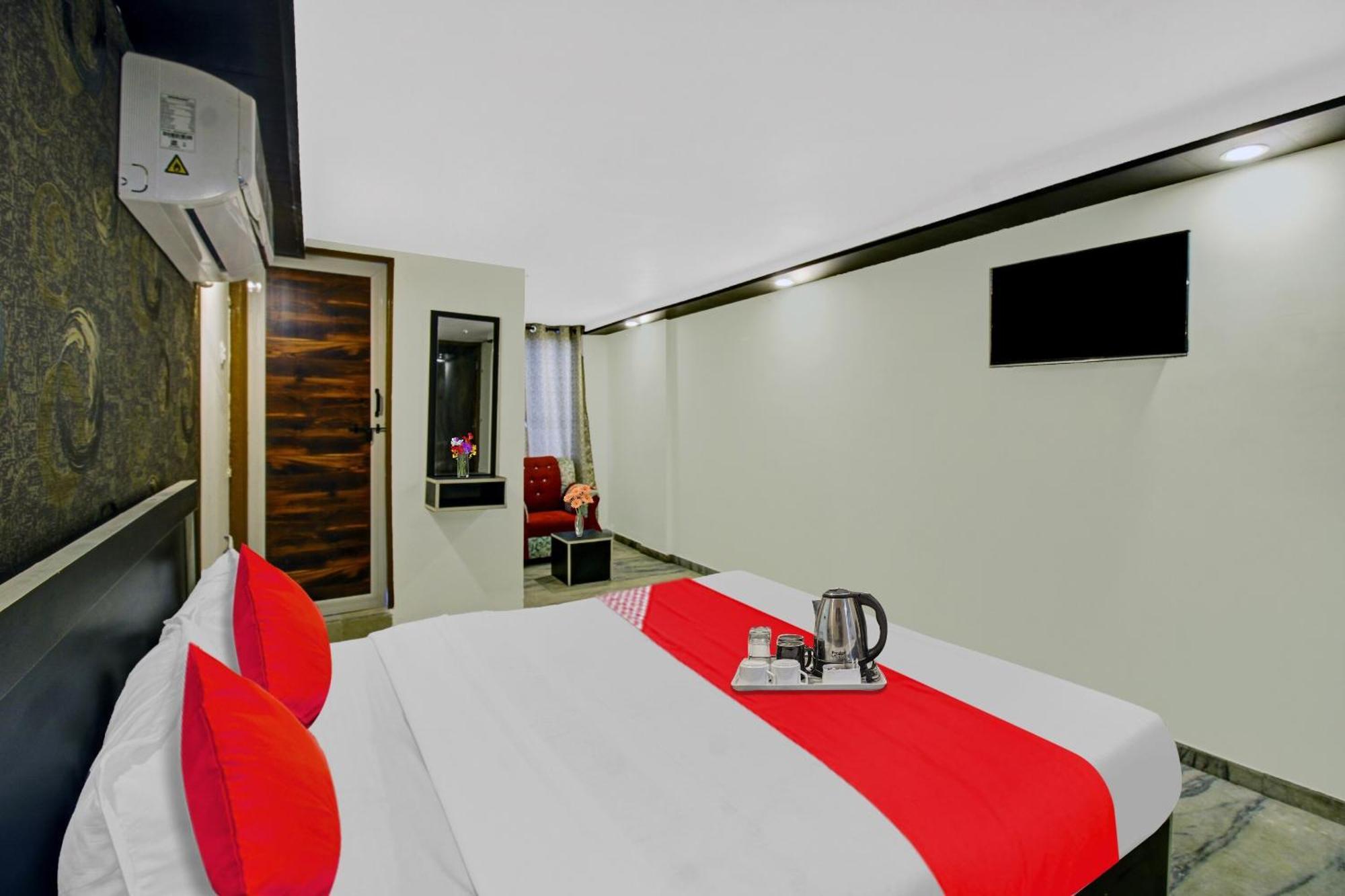Hotel O Gopika Stay Inn นาคปุระ ภายนอก รูปภาพ