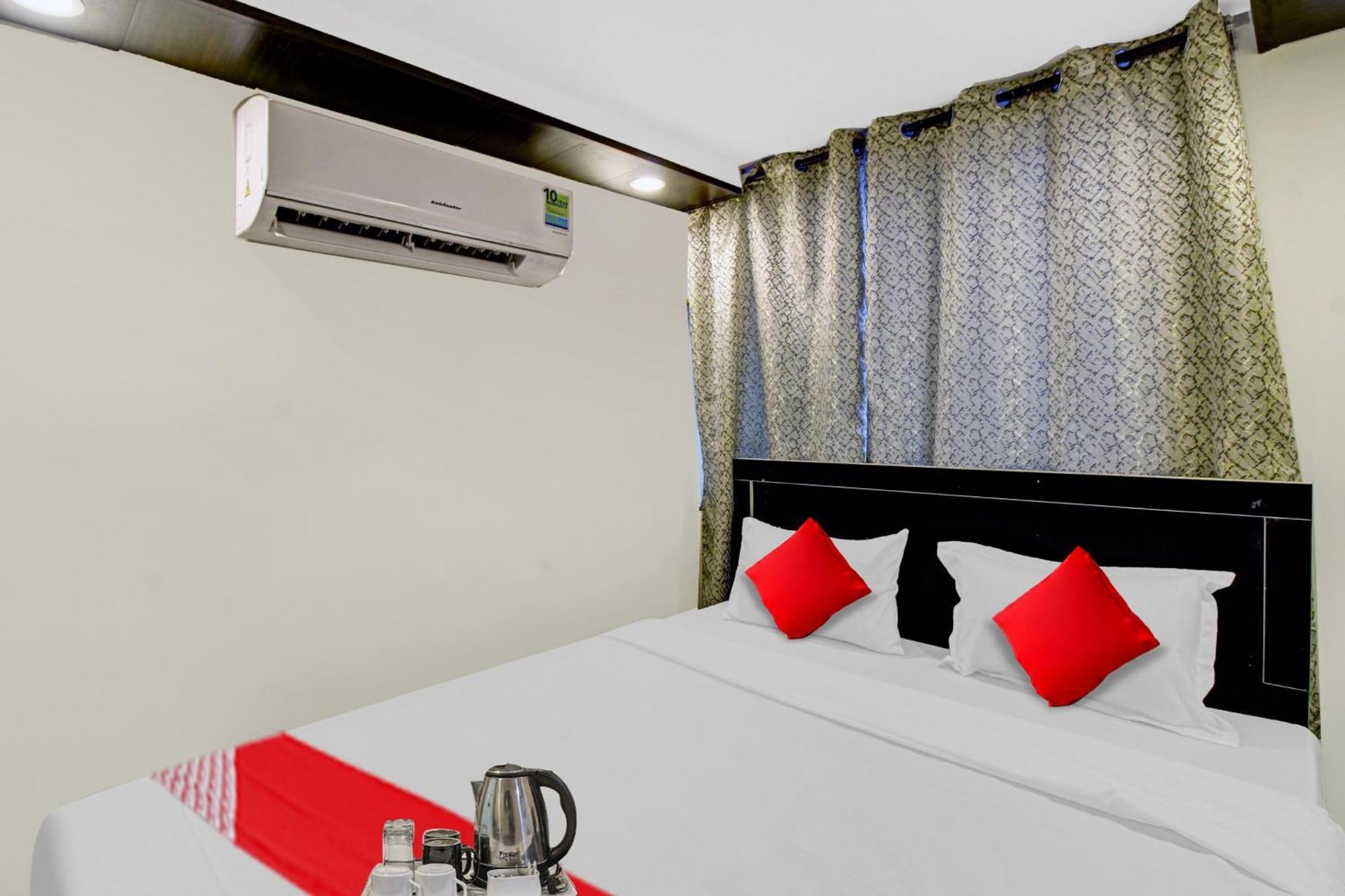 Hotel O Gopika Stay Inn นาคปุระ ภายนอก รูปภาพ
