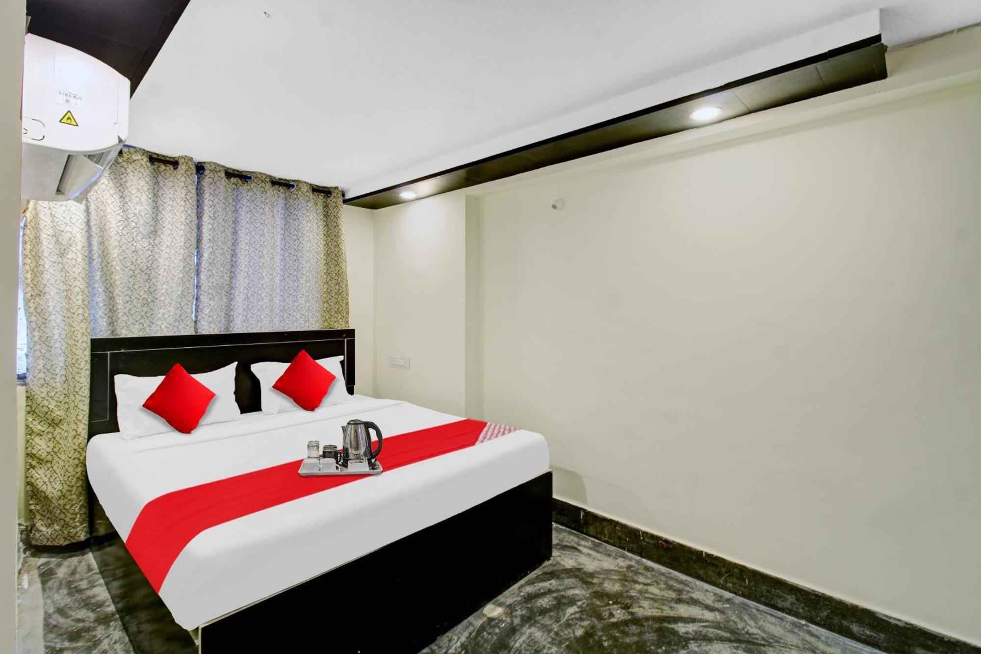 Hotel O Gopika Stay Inn นาคปุระ ภายนอก รูปภาพ