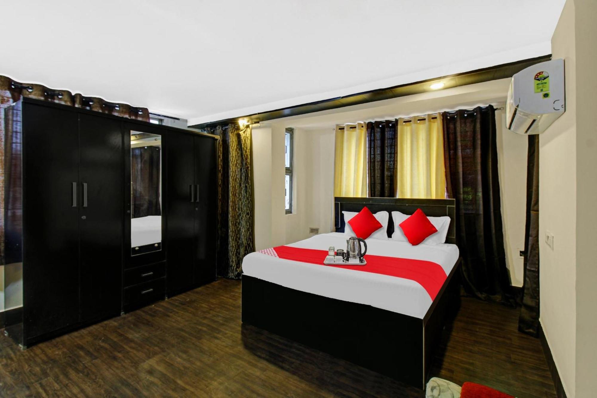 Hotel O Gopika Stay Inn นาคปุระ ภายนอก รูปภาพ