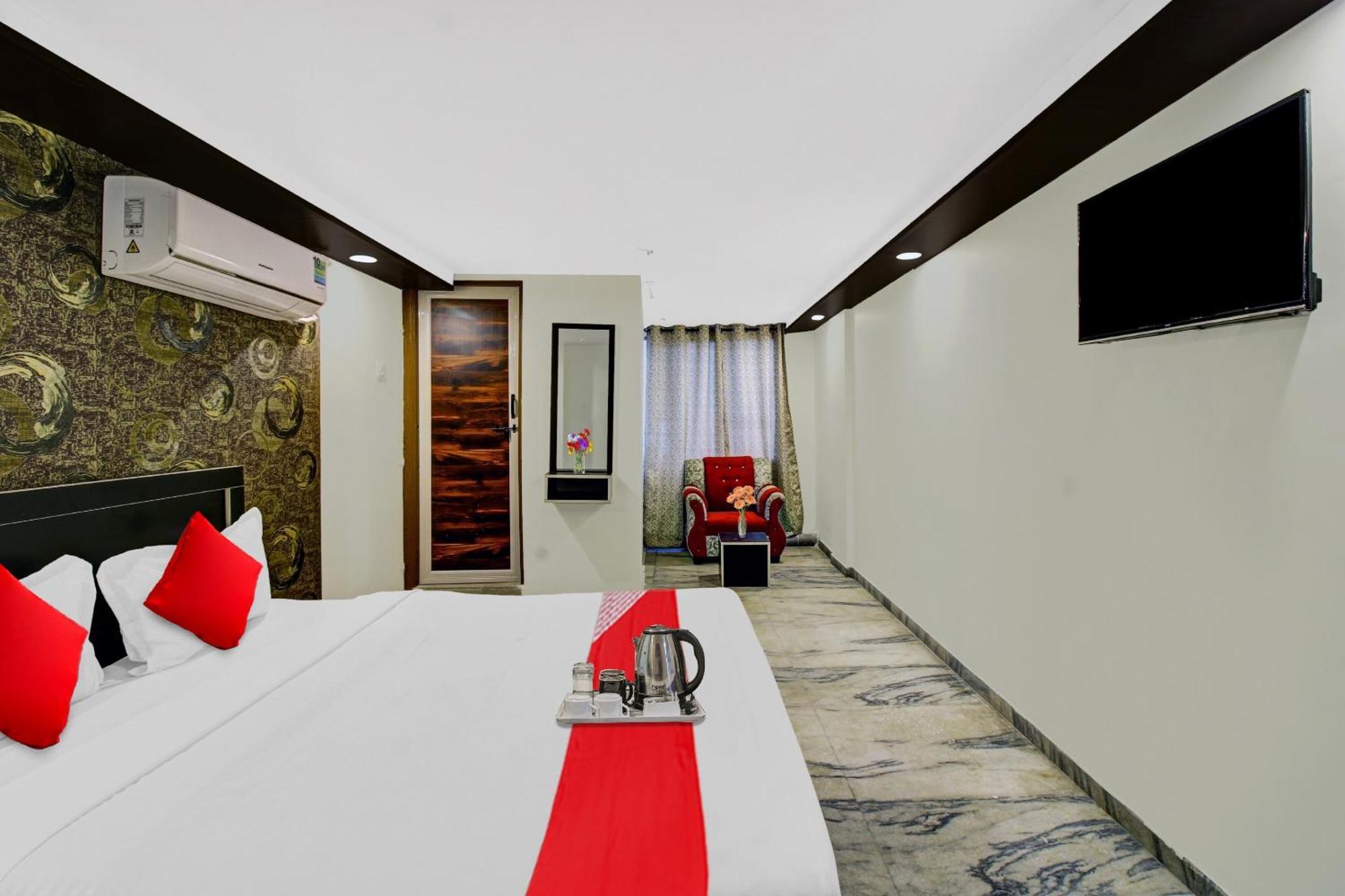 Hotel O Gopika Stay Inn นาคปุระ ภายนอก รูปภาพ